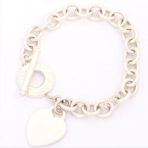 Tiffany Heart Motif Chain Silver